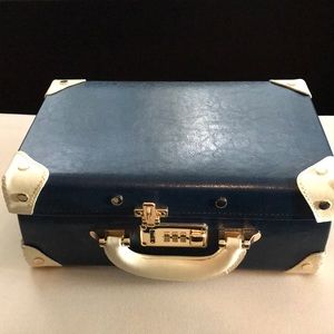 New Steamline Luggage Case Navy